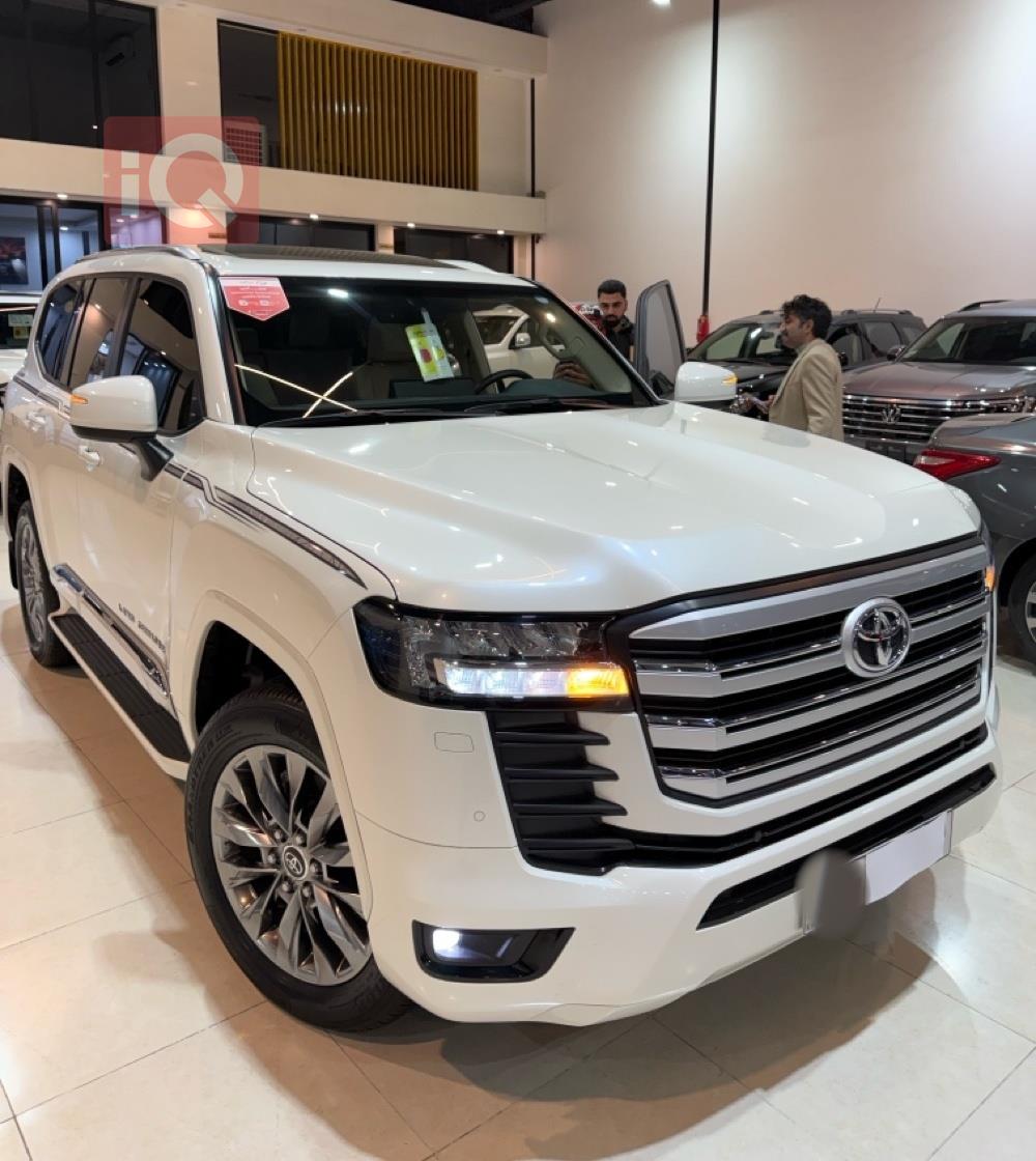 تويوتا لاندكروزر